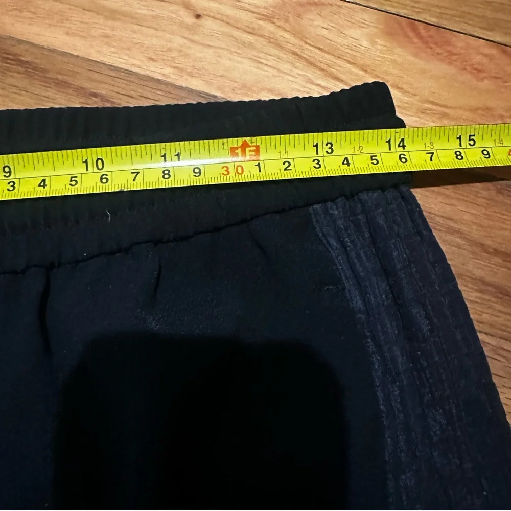 Vince Men’s Black Silk Side Seam Jogger Pants Small‎ Snakeskin Elastic Waistband